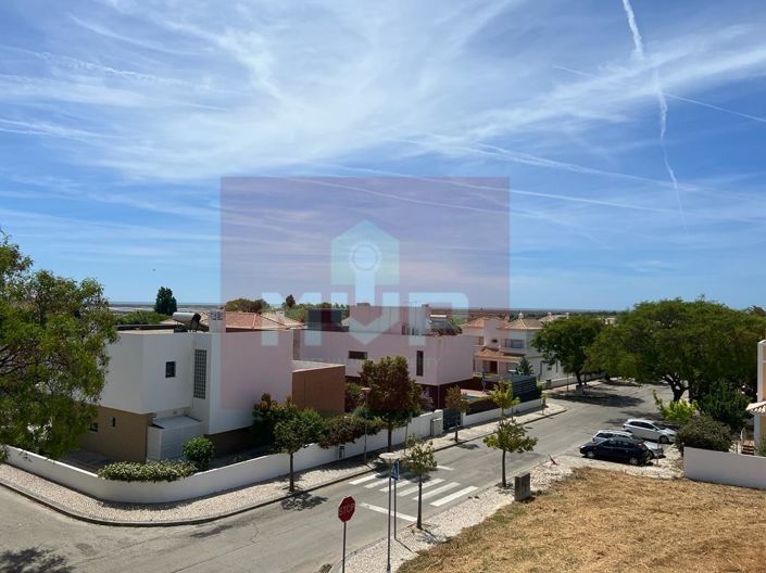 Image No.37-4 Bed House for sale