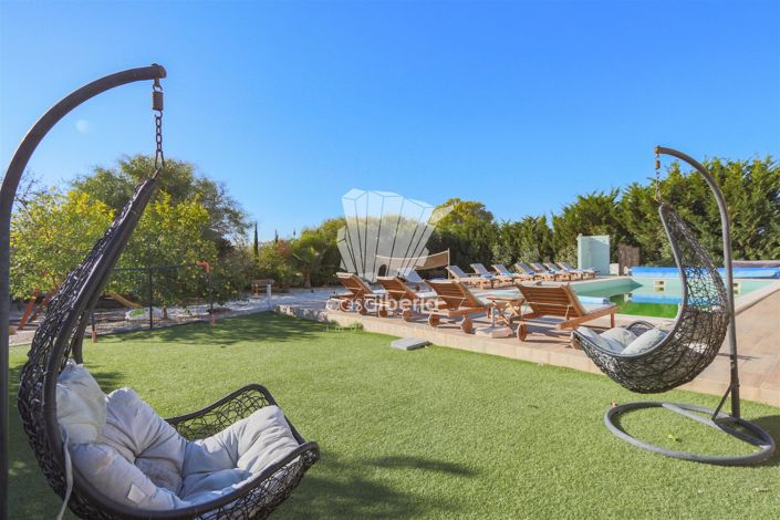 Image No.30-6 Bed House for sale