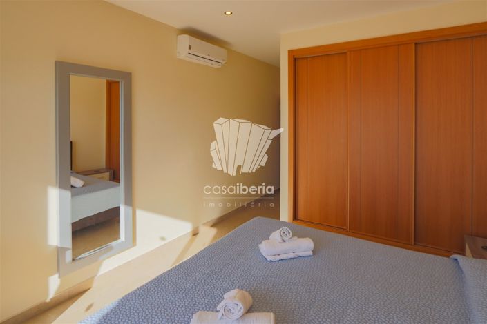 Image No.55-6 Bed House for sale