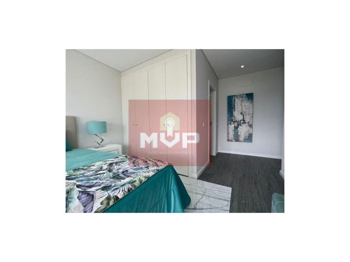 Image No.19-3 Bed Apartment for sale