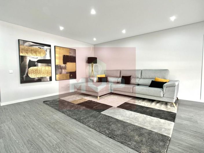 Image No.26-3 Bed Apartment for sale