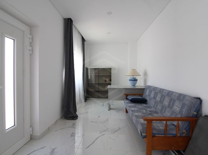 Image No.16-4 Bed House for sale