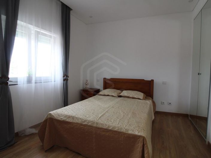 Image No.22-4 Bed House for sale