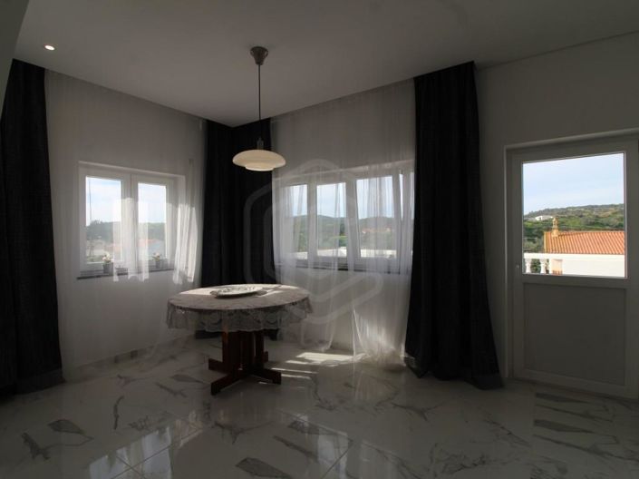 Image No.23-4 Bed House for sale