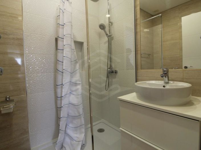 Image No.31-4 Bed House for sale