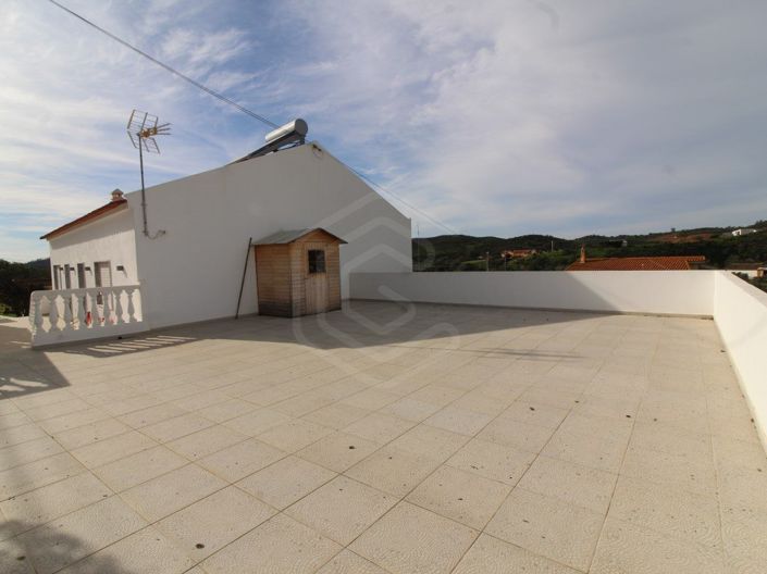 Image No.32-4 Bed House for sale