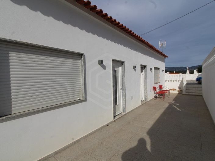 Image No.35-4 Bed House for sale