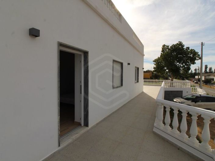Image No.37-4 Bed House for sale