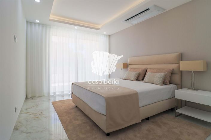 Image No.22-2 Bed Apartment for sale