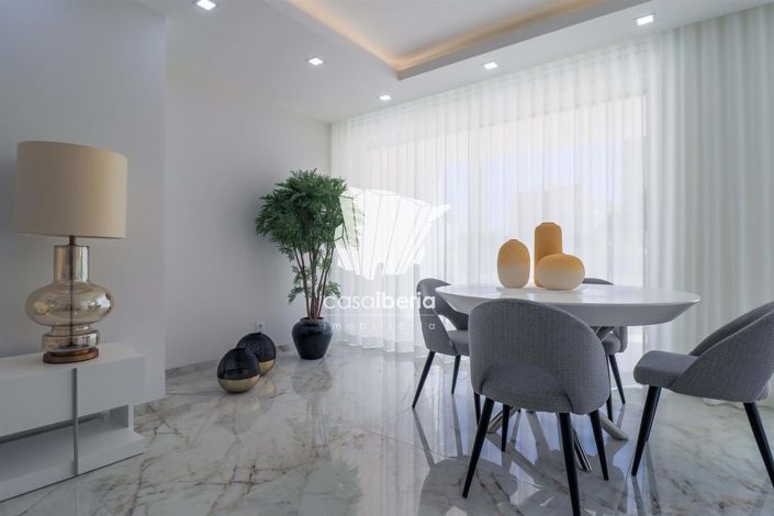 Image No.32-2 Bed Apartment for sale