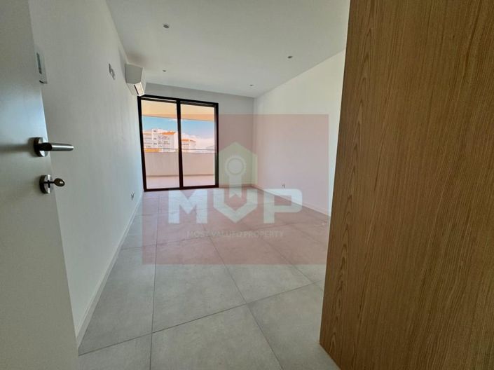 Image No.12-Appartement de 3 chambres à vendre à Lagos