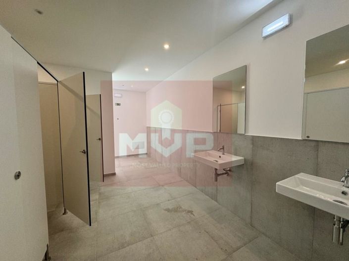 Image No.21-Appartement de 3 chambres à vendre à Lagos