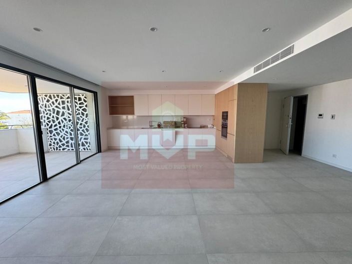 Image No.3-Appartement de 3 chambres à vendre à Lagos