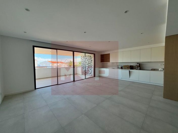 Image No.6-Appartement de 3 chambres à vendre à Lagos