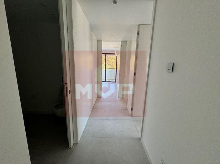 Image No.8-Appartement de 3 chambres à vendre à Lagos