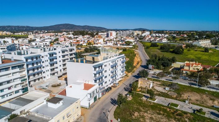 Image No.36-3 Bed Apartment for sale