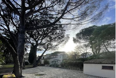 1 - Saint-Tropez, House