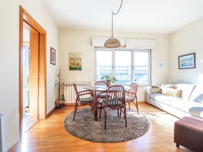 Image No.12-5 Bed Apartment for sale