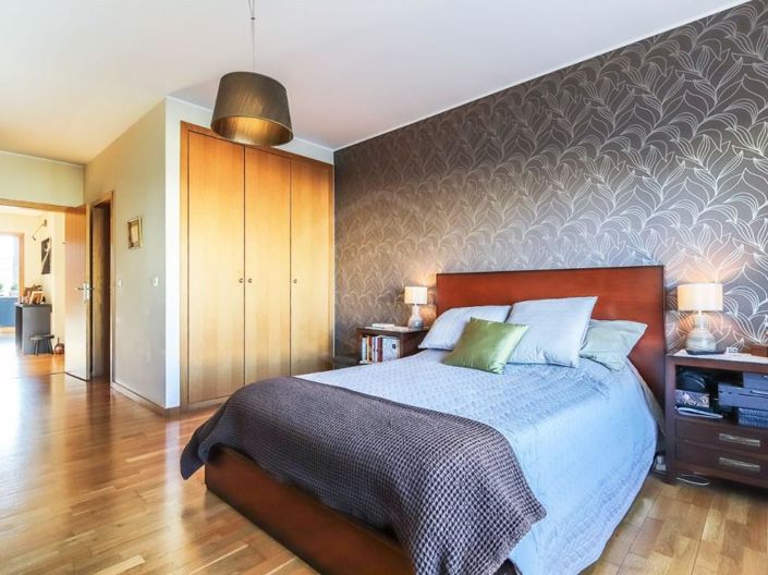 Image No.27-5 Bed Apartment for sale