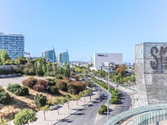 Image No.34-5 Bed Apartment for sale