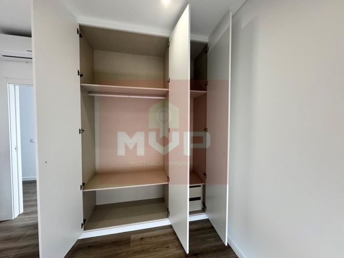 Image No.13-4 Bed House for sale