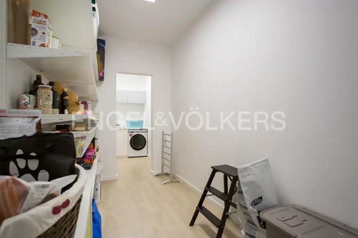 Image No.10-3 Bed House for sale