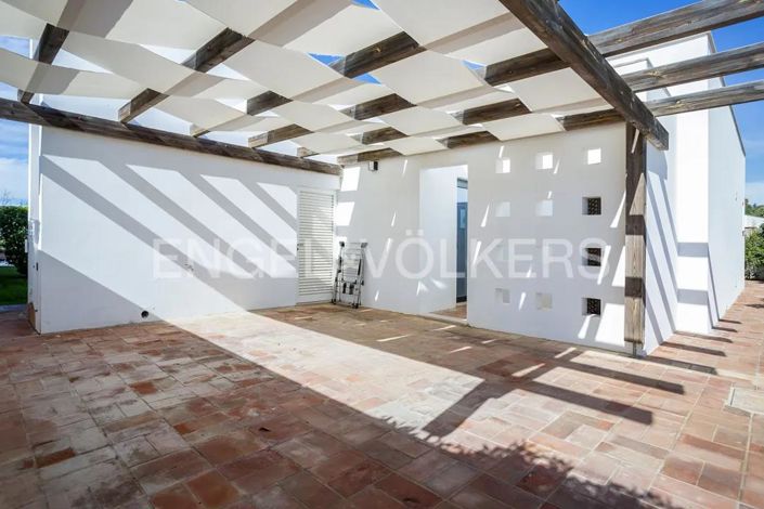 Image No.24-3 Bed House for sale