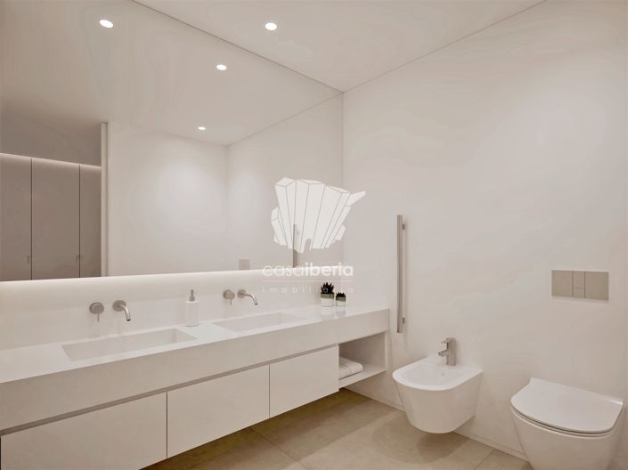 Image No.27-4 Bed House for sale