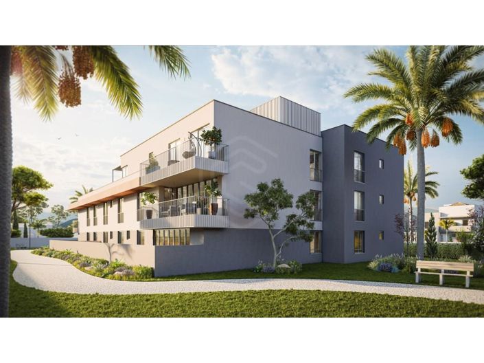 Image No.1-3 Bed Apartment for sale