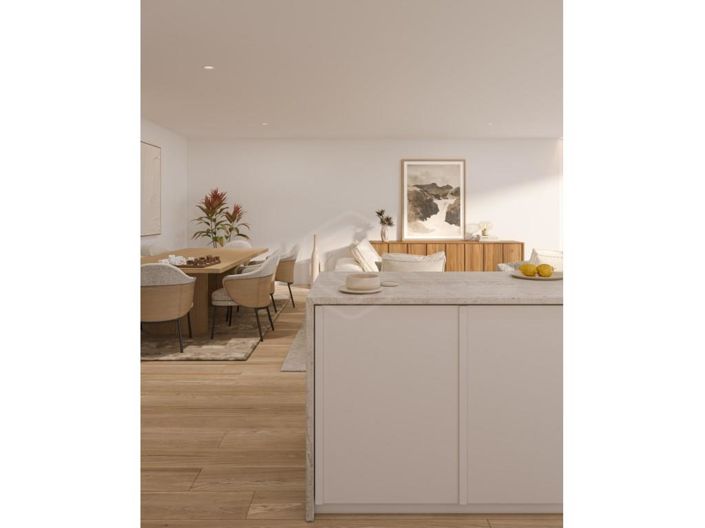 Image No.11-3 Bed Apartment for sale