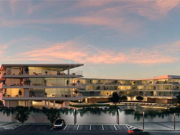 Image No.1-4 Bed Apartment for sale