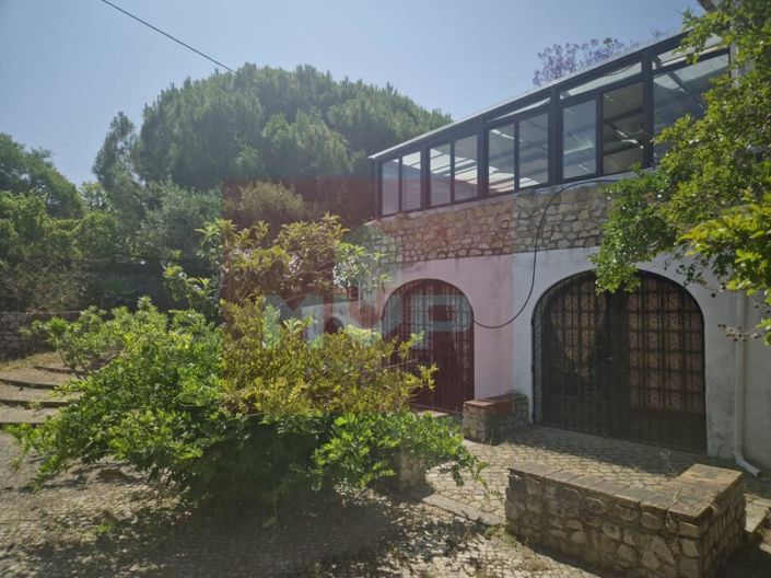 Image No.40-6 Bed House for sale