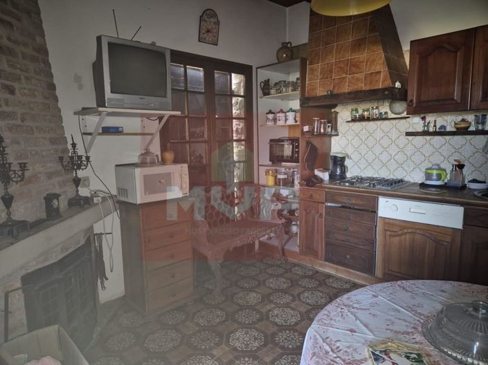 Image No.42-6 Bed House for sale