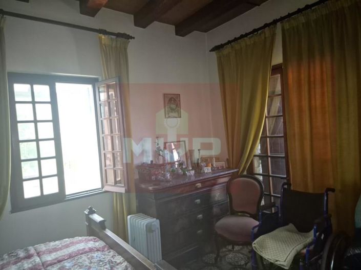 Image No.44-6 Bed House for sale