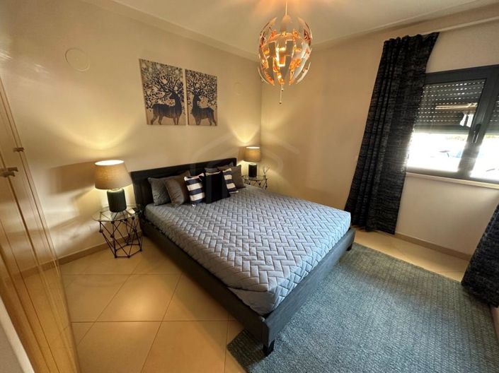 Image No.11-3 Bed House for sale