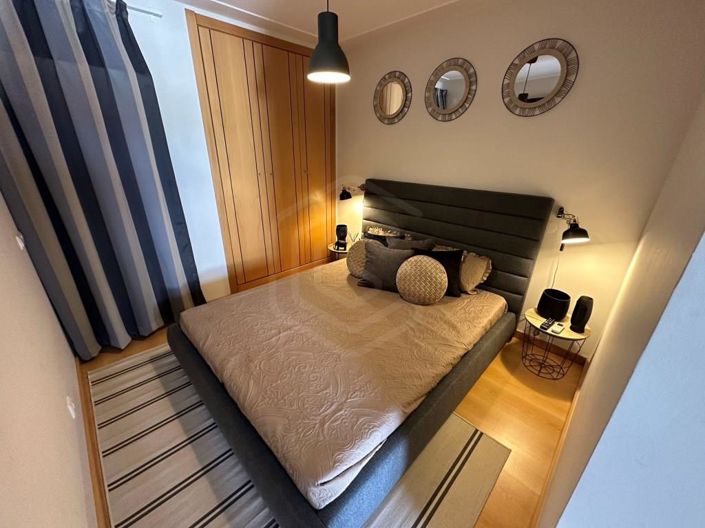 Image No.18-3 Bed House for sale