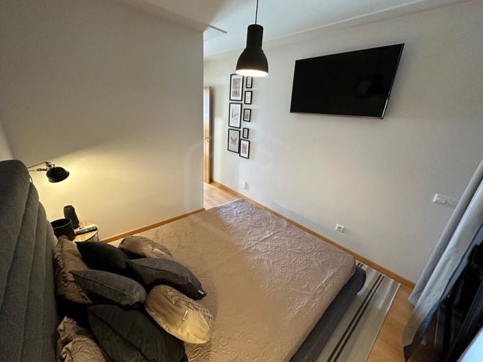 Image No.21-3 Bed House for sale