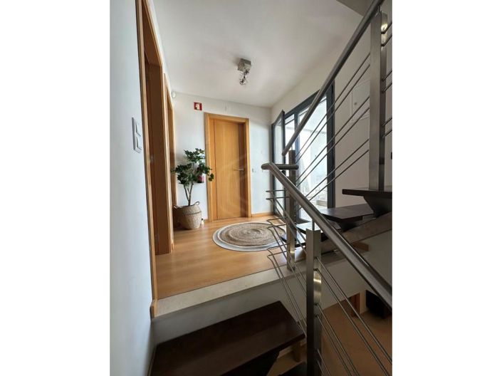 Image No.26-3 Bed House for sale