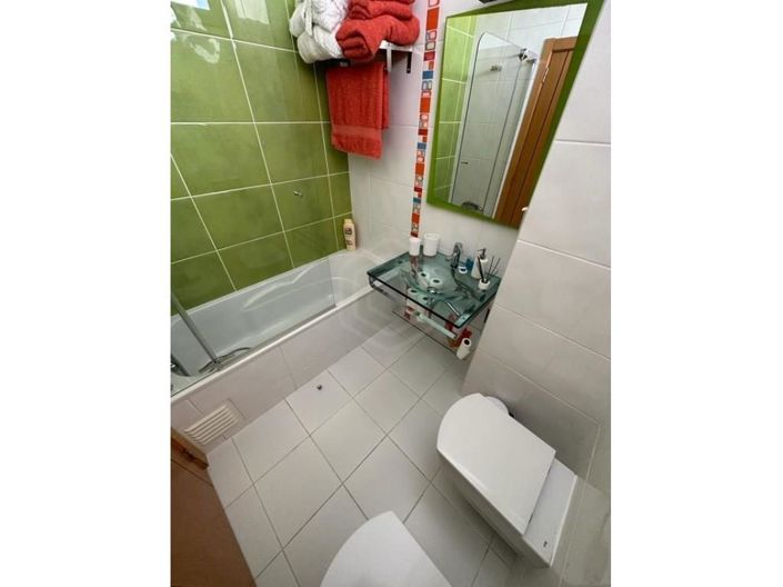 Image No.32-3 Bed House for sale