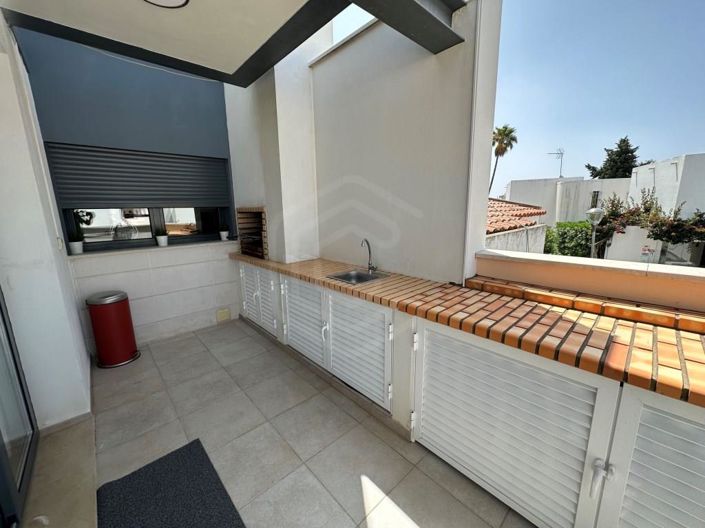 Image No.39-3 Bed House for sale