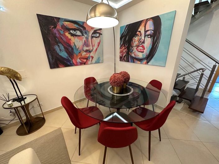 Image No.8-3 Bed House for sale