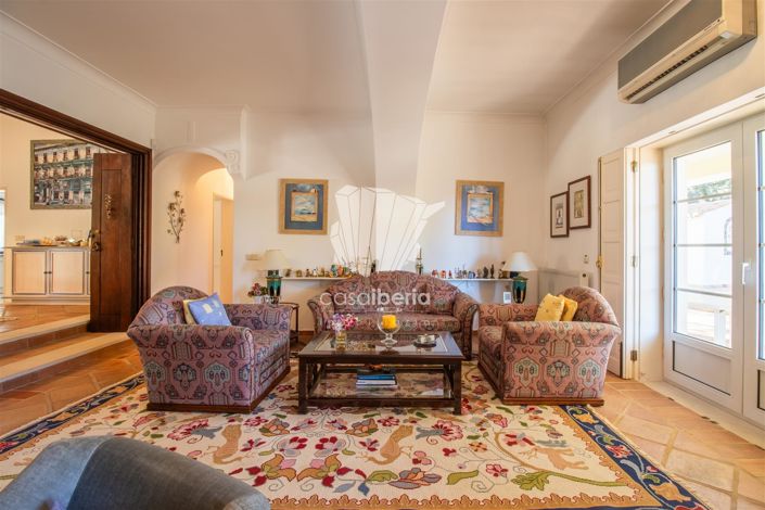 Image No.20-3 Bed House for sale