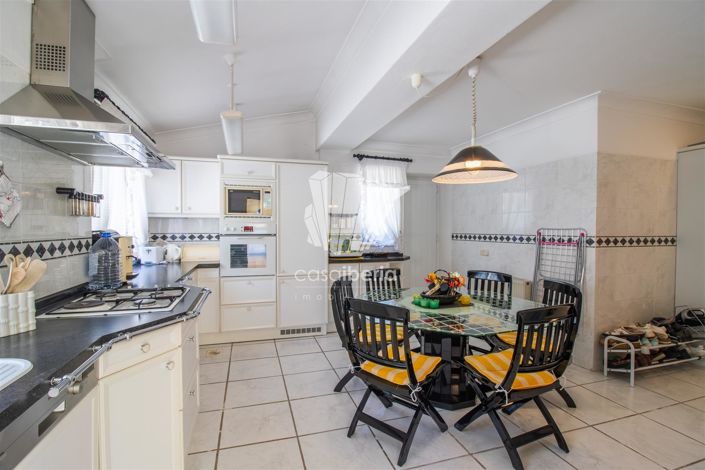 Image No.24-3 Bed House for sale