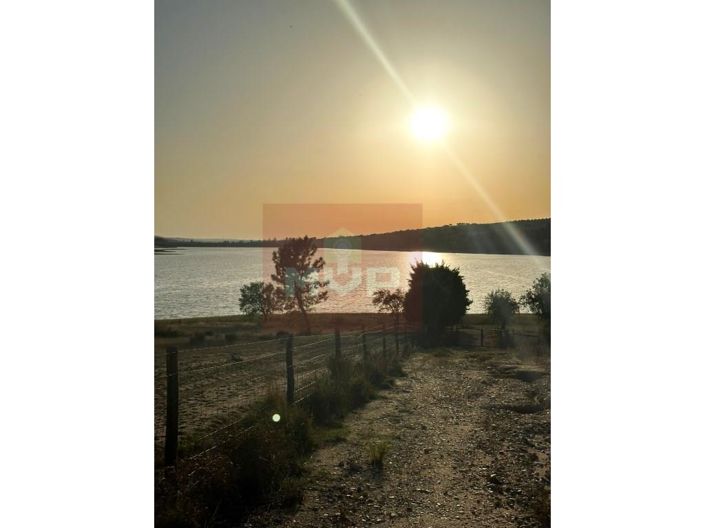 Image No.15-5 Bed House for sale