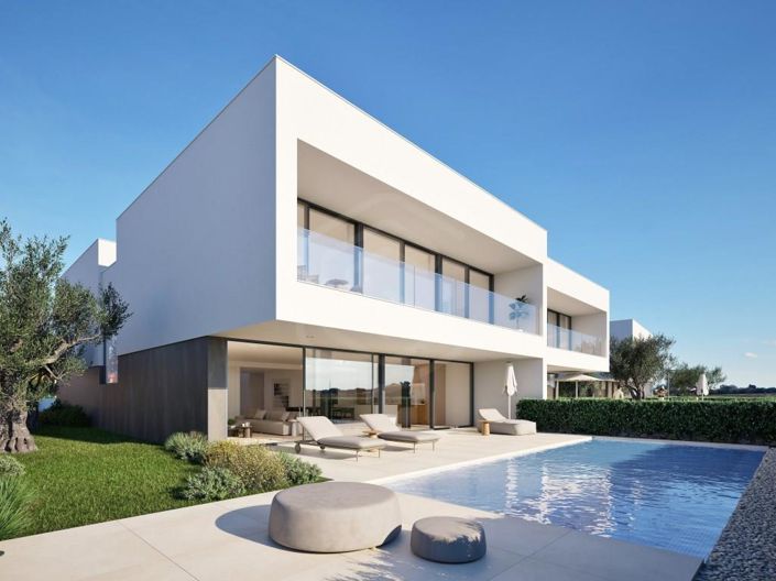 Image No.2-4 Bed House for sale