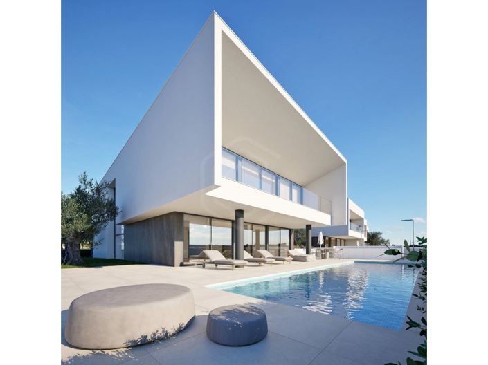 Image No.27-4 Bed House for sale