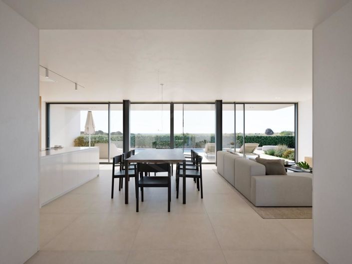 Image No.3-4 Bed House for sale