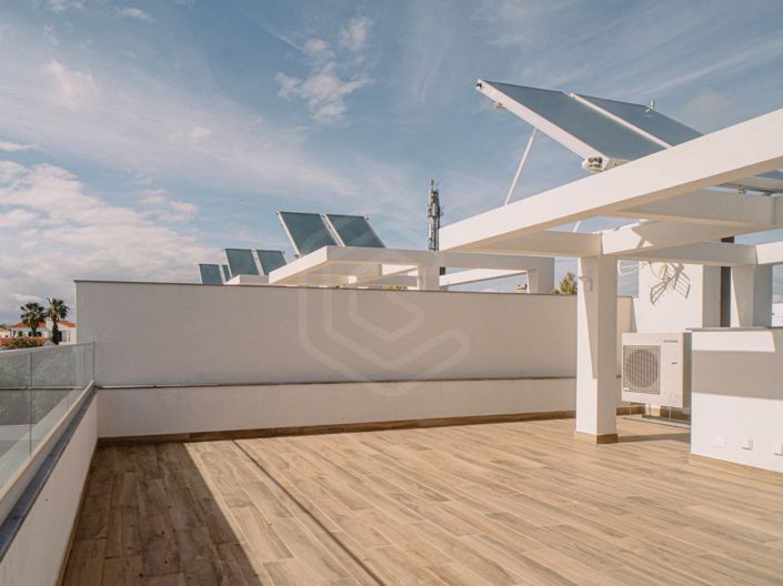 Image No.2-3 Bed House for sale