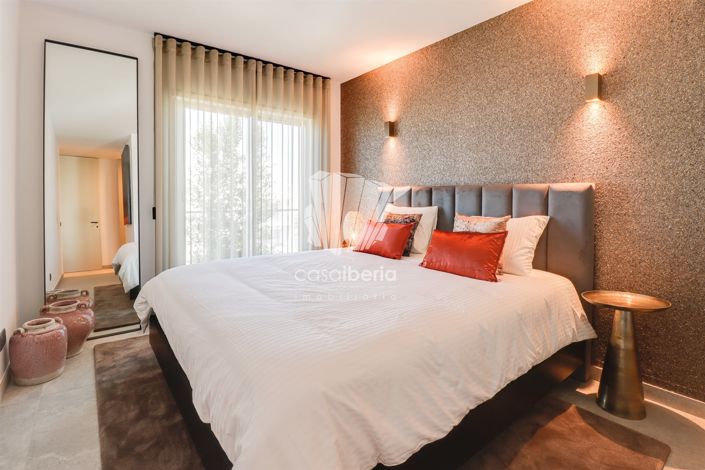 Image No.26-6 Bed Apartment for sale