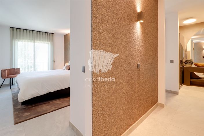 Image No.46-6 Bed Apartment for sale